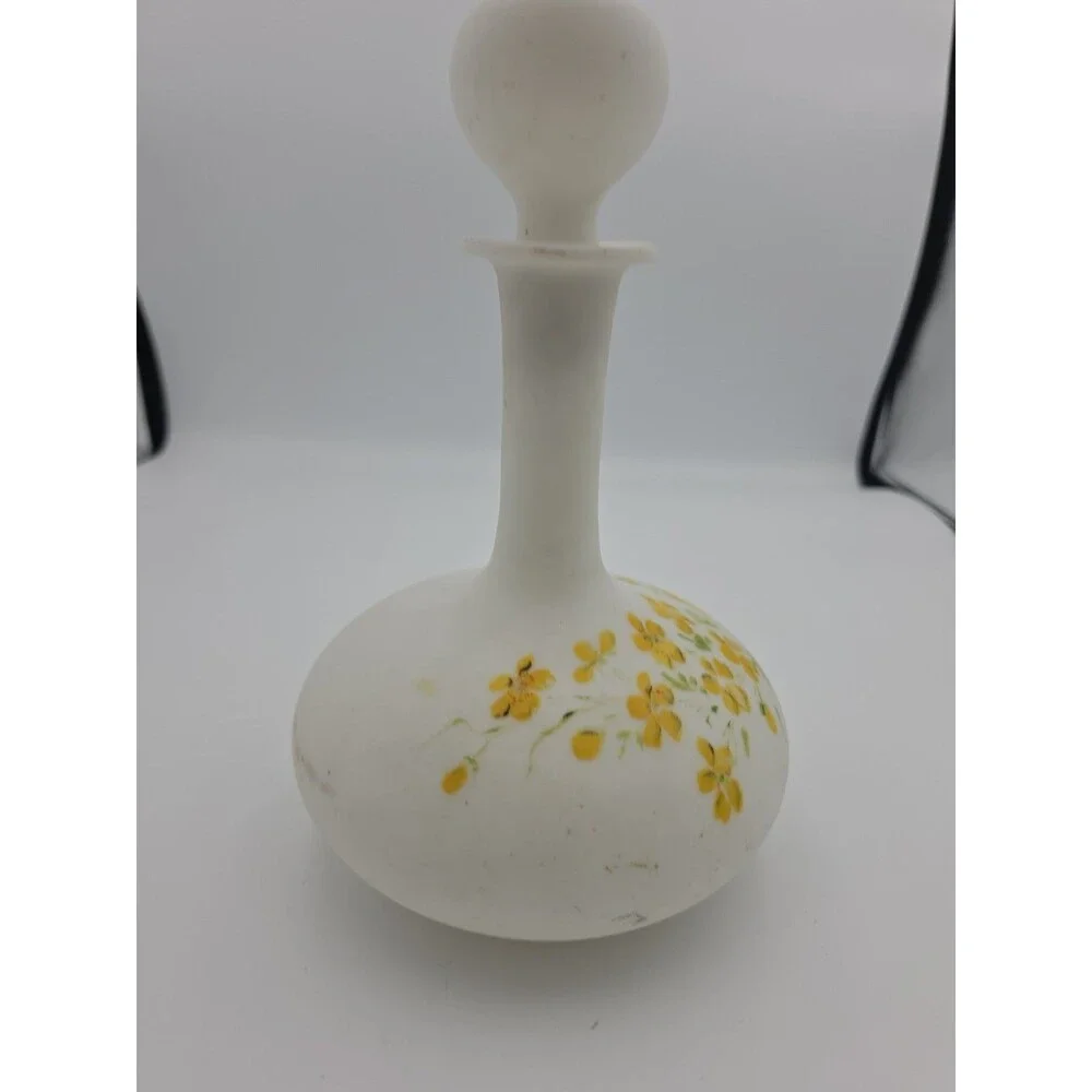 VtgFrosted Satin Glass Floral Decanter Bottle Yellow Flowers w/Stopper 8.5 in